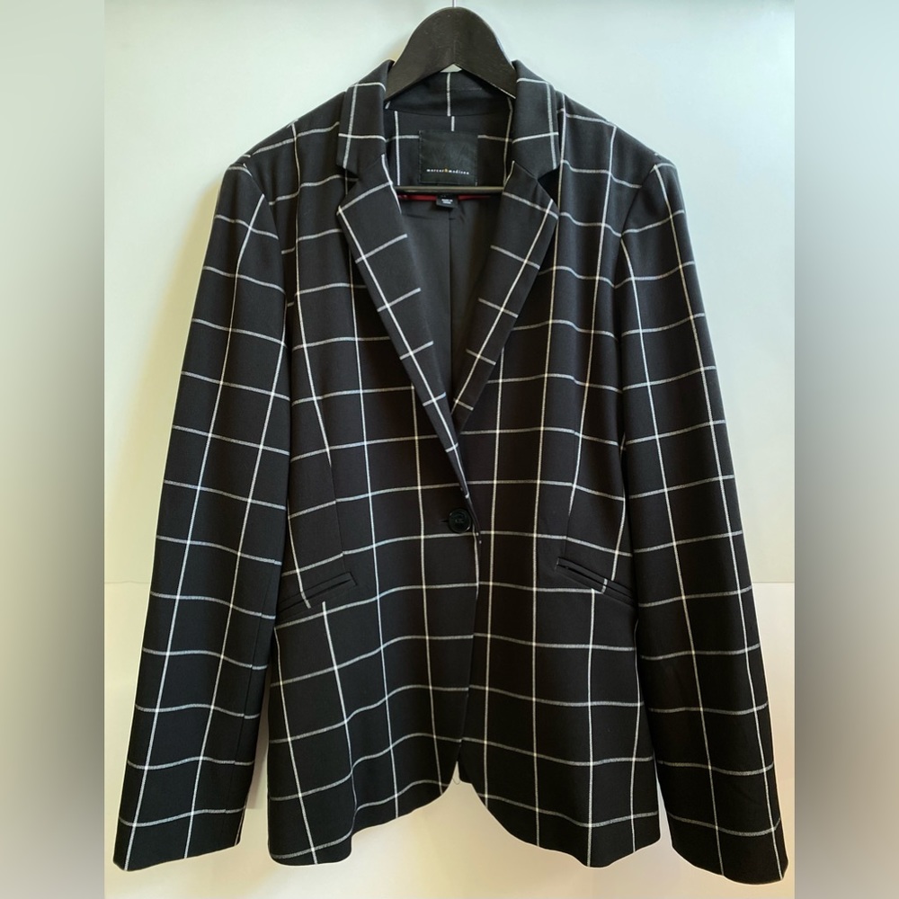 Mercer& Madison Women’s Blazer Black & White Classic Plaid size L
